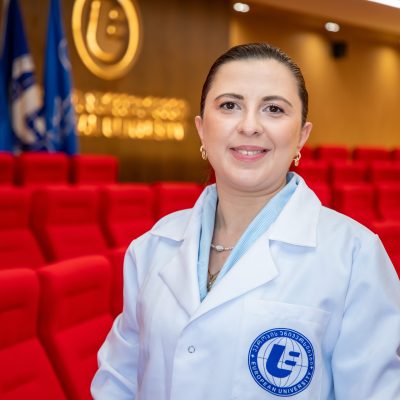 ანა ნადირაძე