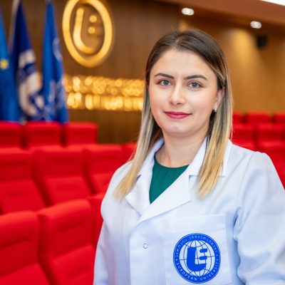 თეონა ელიაშვილი