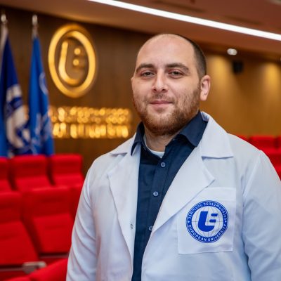 თორნიკე ავალიშვილი