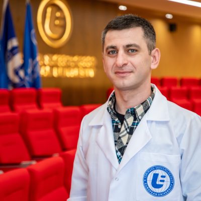 მერაბ ჩიქოვანი